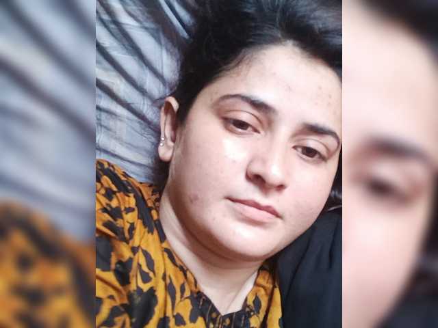 Khadija3 live cam on BongaCams