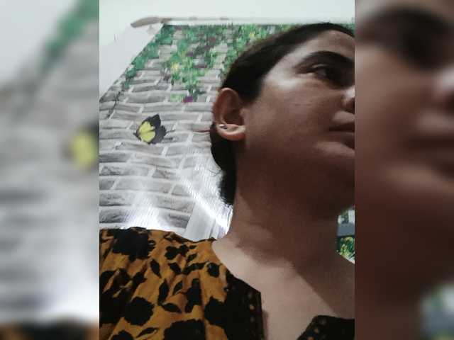 Khadija3 live cam on BongaCams