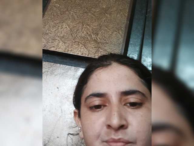 Khadija3 live cam on BongaCams