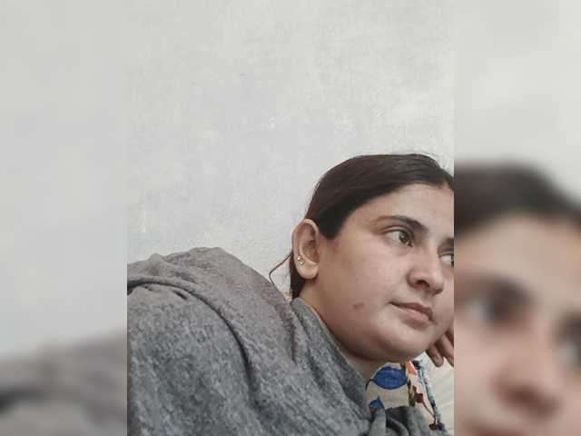 Khadija3 live cam on BongaCams