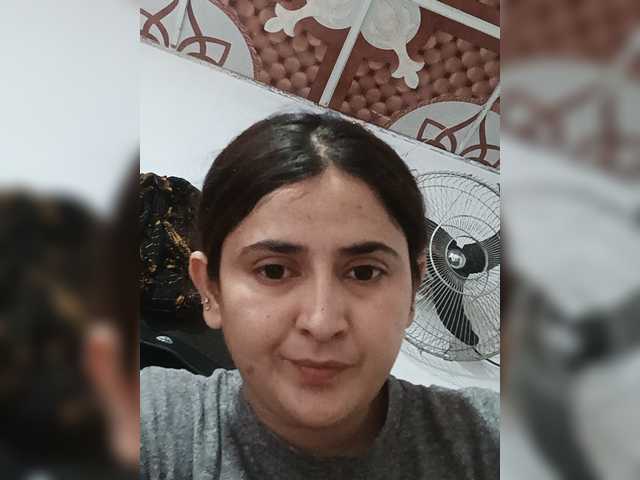 Khadija3 live cam on BongaCams