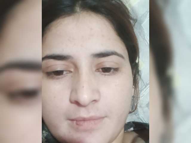 Khadija3 live cam on BongaCams