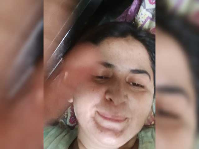 Khadija3 live cam on BongaCams