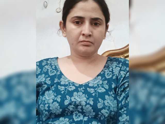 Khadija3 live cam on BongaCams