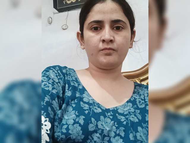 Khadija3 live cam on BongaCams