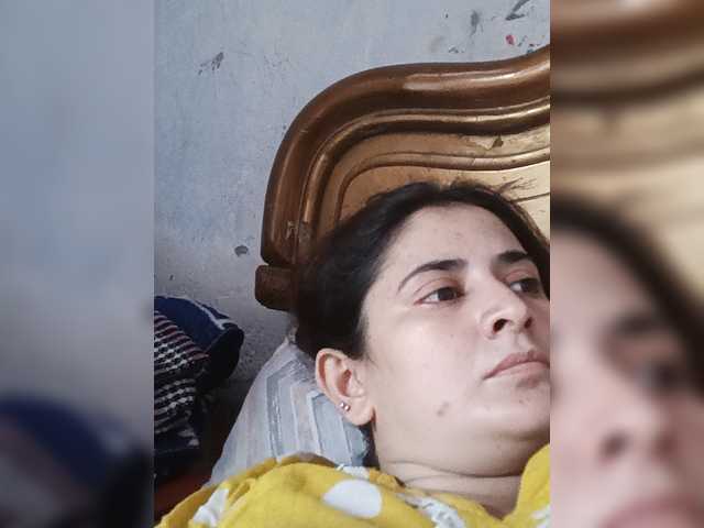 Khadija3 live cam on BongaCams