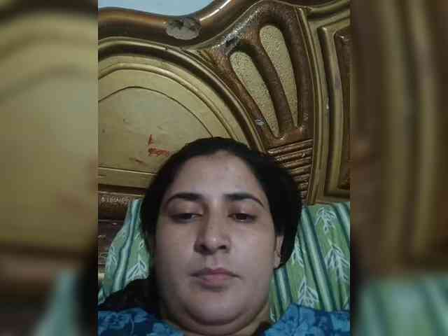 Model: Khadija3
