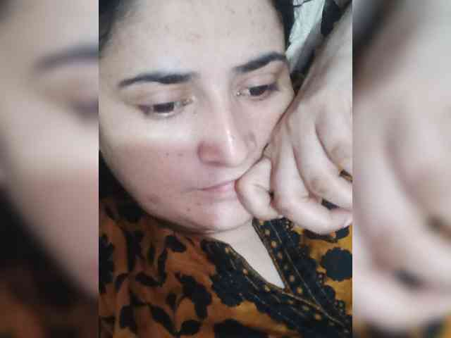 Khadija3 webcam