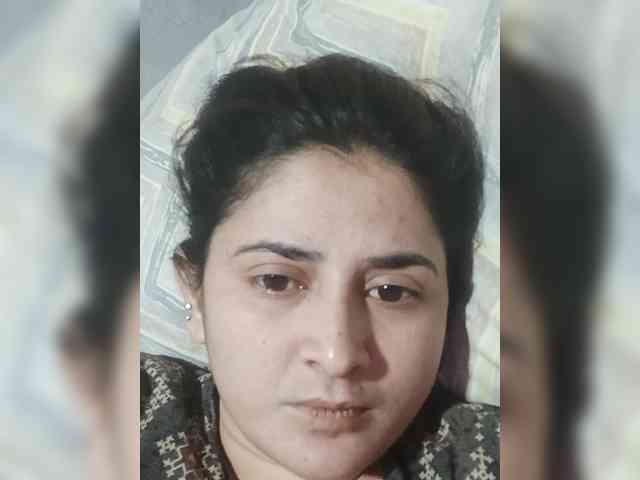 Model: Khadija3