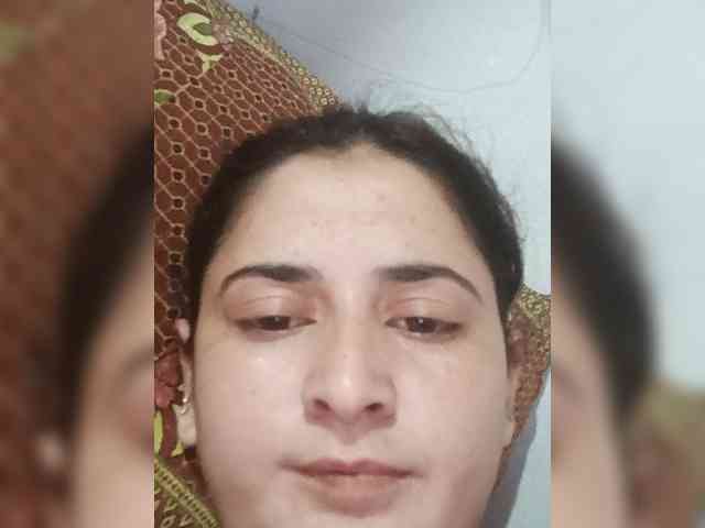 Khadija3 webcam