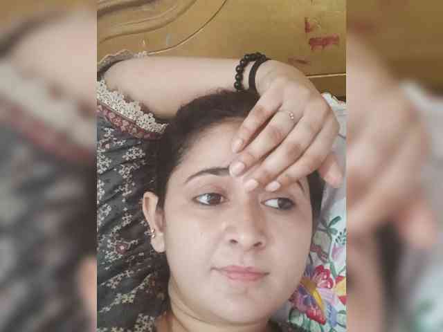 Khadija3 webcam