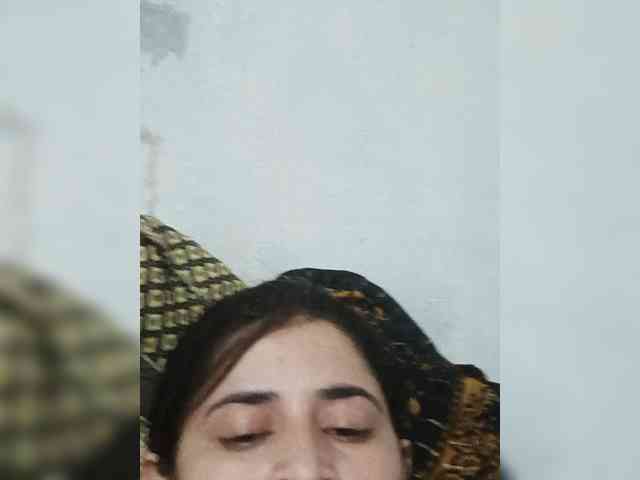 Khadija3 webcam