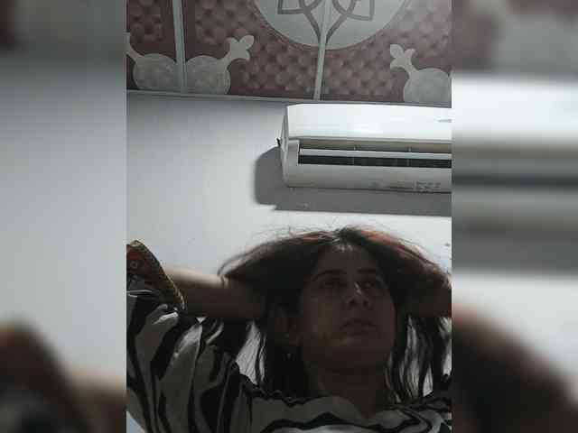 Khadija3 webcam