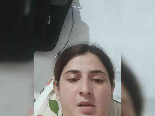 Model: Khadija3