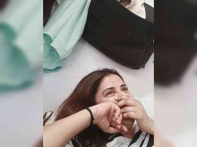 Khadija3 webcam