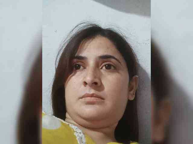 Model: Khadija3