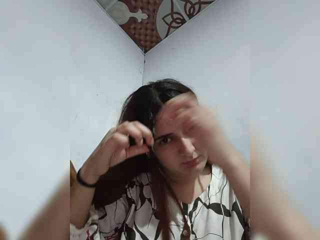 Khadija3 webcam