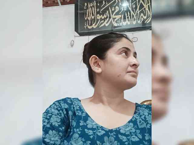 Khadija3 webcam