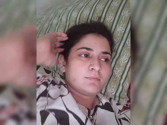 Khadija3 webcam