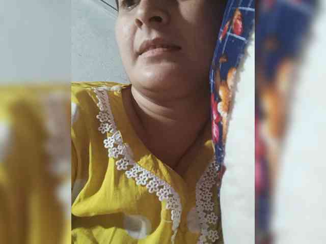 Model: Khadija3