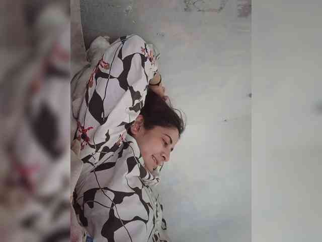 Khadija3 webcam