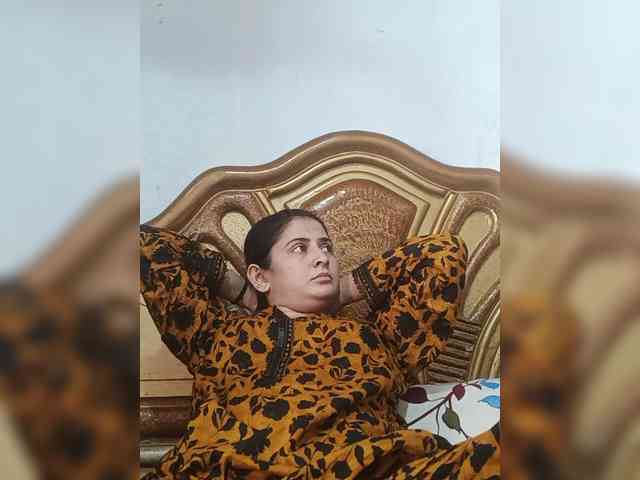 Khadija3 webcam