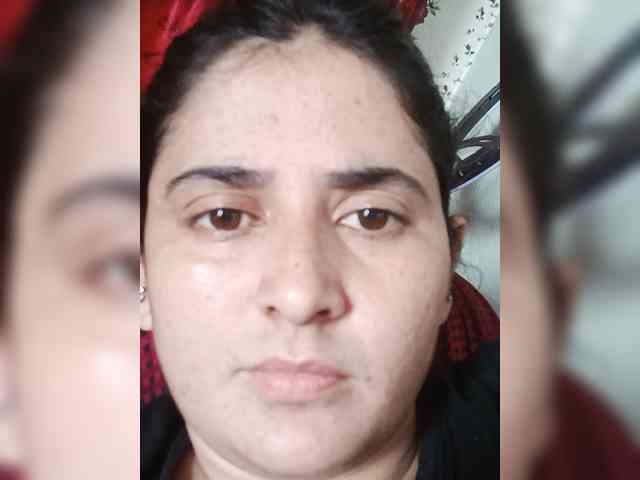 Khadija3 webcam