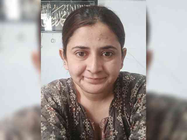 Khadija3 webcam