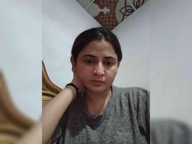 Khadija3 webcam