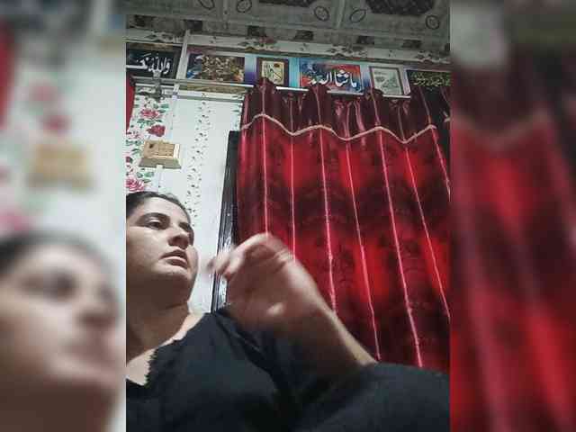 Khadija3 webcam