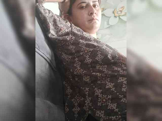 Model: Khadija3
