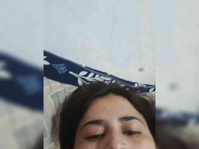 Khadija3 webcam