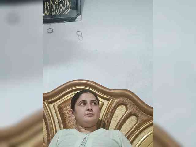 Khadija3 webcam