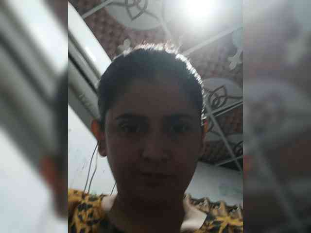 Khadija3 webcam