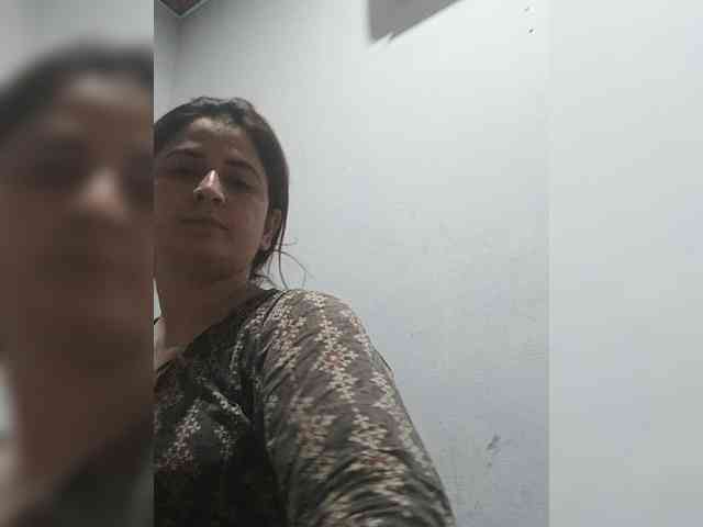 Model: Khadija3