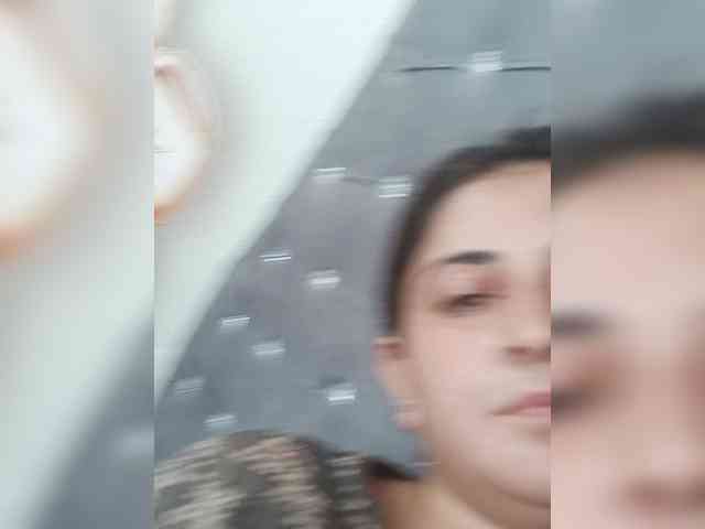 Khadija3 webcam