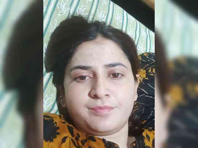 Model: Khadija3