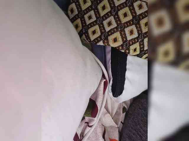 Khadija3 webcam