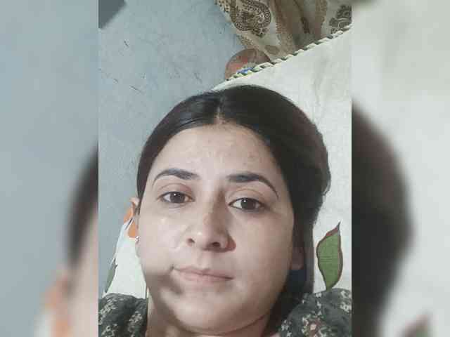 Khadija3 webcam