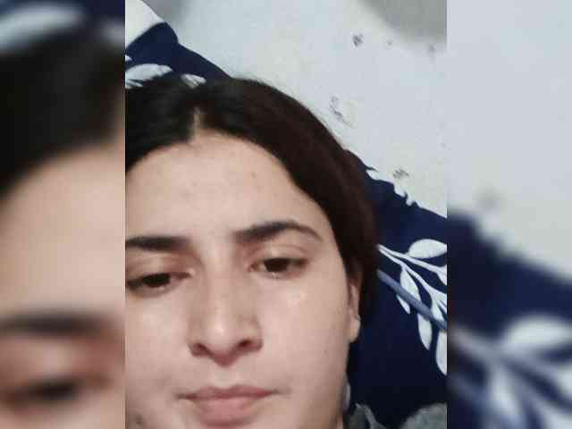 Khadija3 webcam