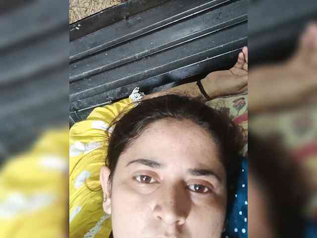 Khadija3 webcam