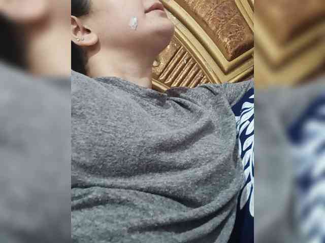 Khadija3 webcam