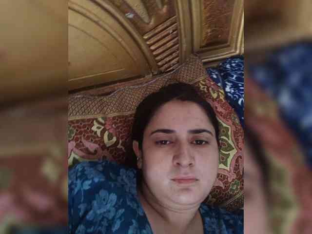Khadija3 webcam