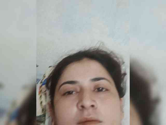 Khadija3 webcam