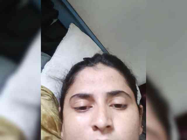 Khadija3 webcam