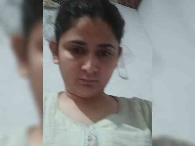 Model: Khadija3