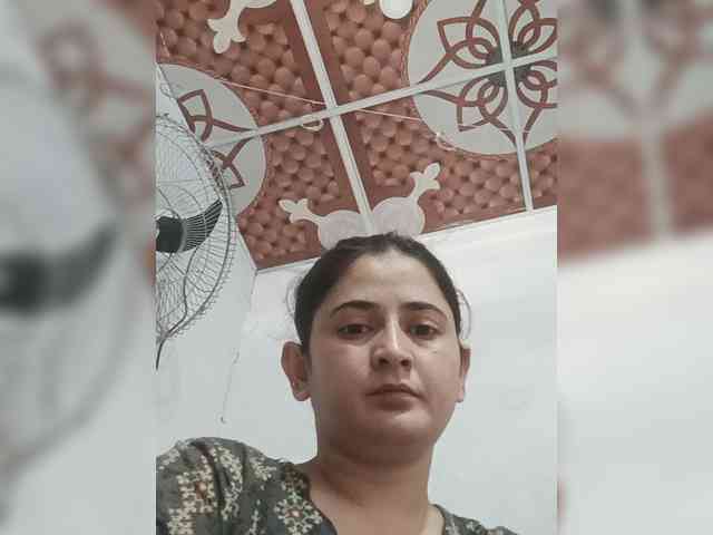 Model: Khadija3