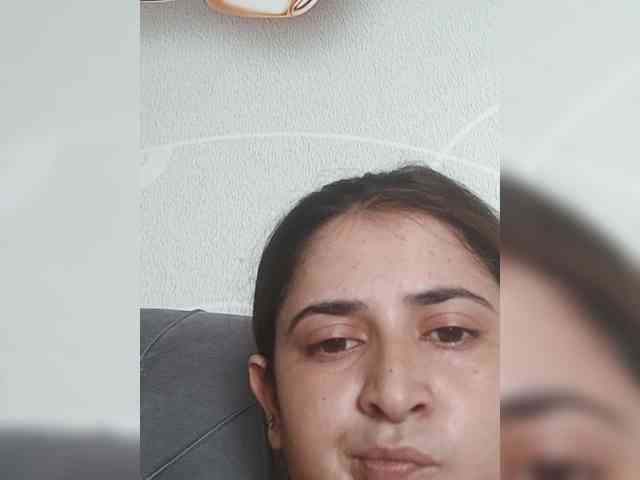 Khadija3 webcam