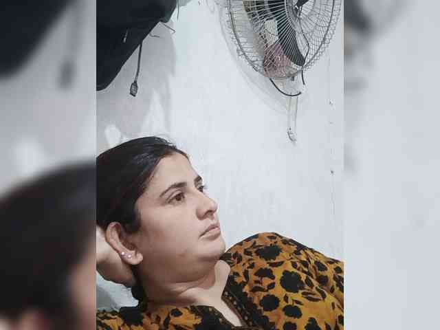 Khadija3 webcam