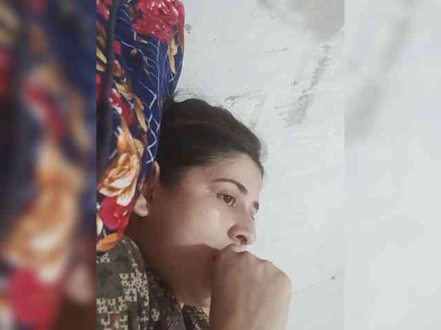 Khadija3 webcam